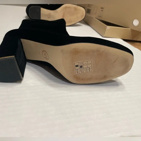 MICHAEL by Michael Kors Ursula Bootie in black velvet. - Picture 5 of 7